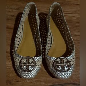 Tory Burch Chelsea Womens 7 M Light Taupe Silver Woven Leather Flats